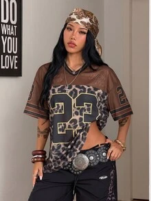 Coolane 女款豹紋數位印花V領短袖休閒T恤 - 棕色 - 查看 5