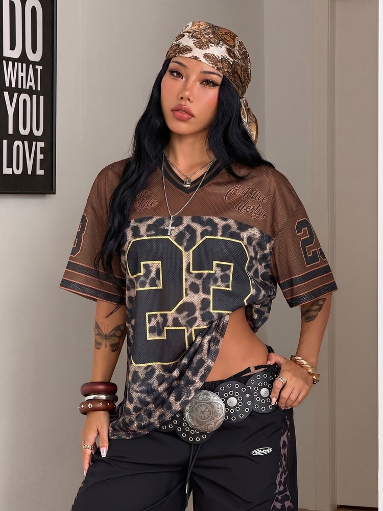 Coolane Women's Leopard Print Digital Print V-Neck Short Sleeve Casual T-Shirt - Brown - View 5