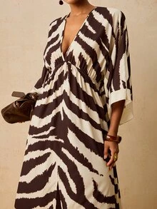 Travachic Damen Große Größen-Urlaubskleid mit Allover-Muster, tiefem V-Ausschnitt und Oberschenk-Schlitz, für Abschlussfeier, Herbst, lässig und elegant, tropisches Hawaii-Outfit, Weiß - Grün - Übersicht 8