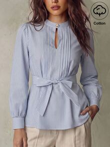SHEIN Franclia 女款圓領百褶鈕扣領結豹紋印花襯衫，教師節辦公通勤穿搭，藍白條紋，夏季優雅休閒風 - 藍色 - 查看 4