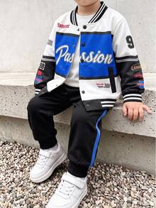 SHEIN Playful Pals 2件組 幼童男童棒球夾克＋長褲 學院風 藍白黑配色 賽車字母印花 長袖棒球領 戶外運動 秋季慢跑 舒適運動裝 - 藍白色 - 查看 10