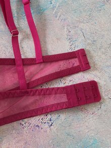 Elorette 2pcs Fuchsia Underwire Lace Patchwork Ruffle Romantic Sweet Women's Lingerie Set - Hot Pink - View 5