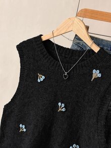 Solavon 女款花卉刺繡圓領針織背心 秋冬款 - 黑色 - 查看 4