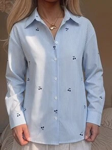 Áo sơ mi casual tay dài vai trễ cài nút đơn họa tiết sọc anh đào cho bé gái tween - Xanh và trắng - Xem 1