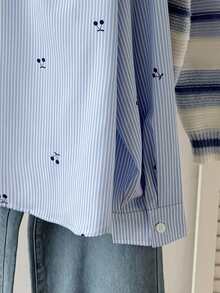 Áo sơ mi casual tay dài vai trễ cài nút đơn họa tiết sọc anh đào cho bé gái tween - Xanh và trắng - Xem 7