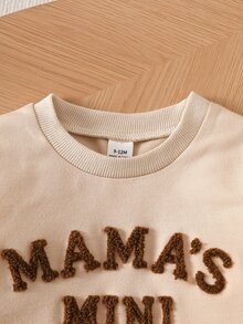 SHEIN Playful Pals 2件套/男嬰服飾時尚休閒可愛運動風秋冬新款，刺繡英文字母圖案，杏色長袖圓領衛衣上衣 + 藍色休閒牛仔風長褲，柔軟舒適面料，適合日常穿著或戶外 - 杏色 - 查看 7