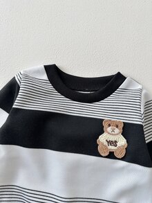 SHEIN Playful Pals 2件組 幼兒男嬰運動衫與慢跑長褲套裝，可愛黑白條紋熊貼布，長袖圓領，休閒版型，適合生日派對、秋季慢跑與居家舒適穿著 - 黑與白 - 查看 5