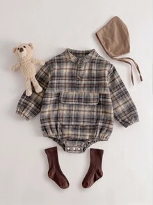 SHEIN Playful Pals 嬰兒時尚拼接連身衣，男嬰春秋格紋大口袋連身衣，戶外穿著 - 彩色 - 查看 3