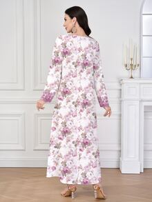 Al Najma 女款紫紅色V領長袖優雅端莊喇叭裙 中東阿拉伯風印花聚酯纖維長裙 精緻領口袖口 花卉夏季款 - 淡紫色 - 查看 3