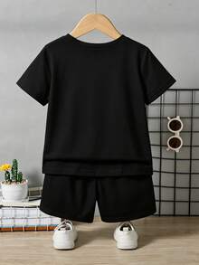 Setelan Celana Pendek Lengan Pendek Kasual Nyaman Bergaya Keren untuk Anak Laki-Laki, Motif Kartun Laba-laba, Warna Kontras Hitam dan Biru, Gaya Keren, Warna Kontras Hitam dan Putih - MultiWarna - View 3