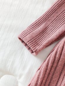 SHEIN Vintaside Kids 新生兒秋冬羅紋針織長袖洋裝，柔軟親膚圓領單排扣設計，百搭純色公主風A字裙 - 彩色 - 查看 5