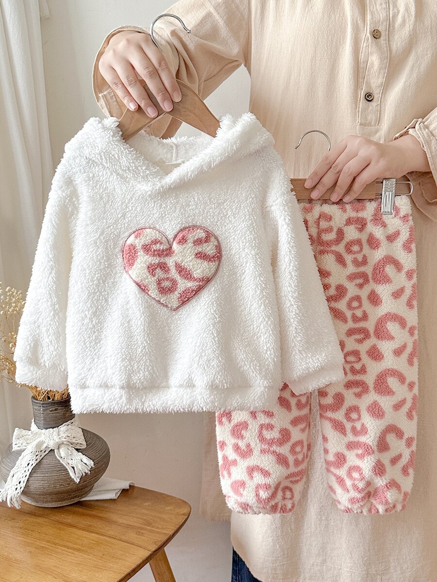 SHEIN 2件組女嬰秋冬日常穿著可愛保暖刷毛法蘭絨愛心連帽衛衣與長褲套裝 - 粉色 - 查看 1