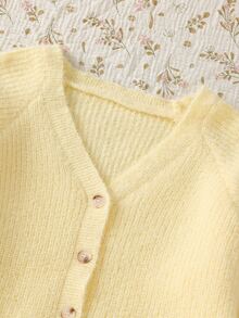 SHEIN Teen Girls Yellow Solid Color V-Neck Ribbed Faux Mink Knit Cardigan Sweater, Soft And Comfortable, Suitable For Casual Outings, Gatherings, Home Wear And Layering, Autumn/Winter - Yellow - View 4