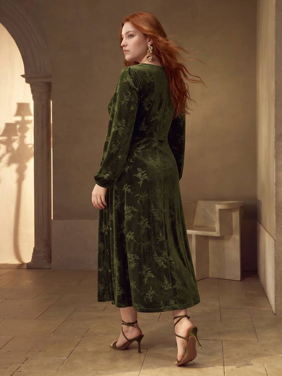 MOTF PREMIUM PLUS SIZE WOMEN'S VELVET WAIST-CINCHING ELASTIC ELEGANT DRESS WINTER - Green - View 2