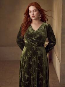 MOTF PREMIUM PLUS SIZE WOMEN'S VELVET WAIST-CINCHING ELASTIC ELEGANT DRESS WINTER - Green - View 5