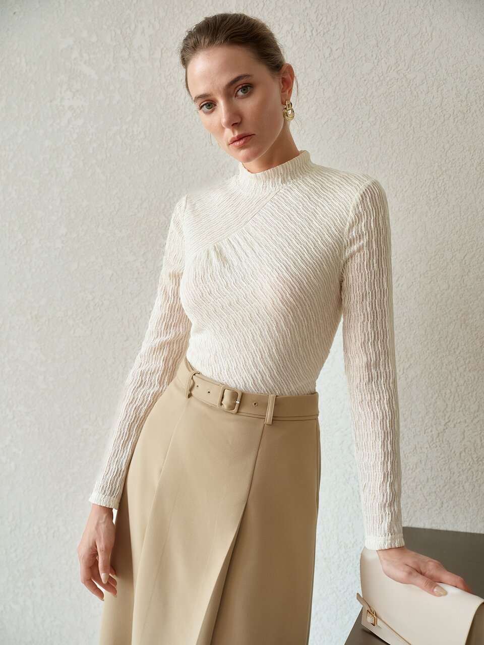 MOTF ELEGANT MINIMALIST VERSATILE TEXTURED TOP FOR WOMEN