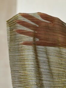 MOTF PREMIUM 時尚簡約金箔壓紋女款上衣 - 黑色和金色 - 查看 9