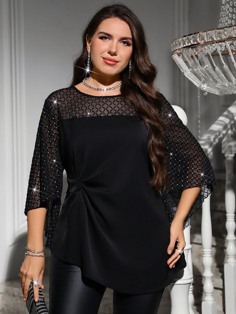 Reflora Blus i plus size med strass, mesh, plissering och asymmetrisk fåll för hösten - Svart - Visa 5