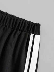 SHEIN Sparklyn 經典休閒長褲 春季/秋季 雙腰帶設計 簡約舒適 衛衣布料 適合街頭穿搭與運動 百搭夾克與上衣 展現青春活力 秋冬款 保暖內裡加厚 - 黑色 - 查看 5