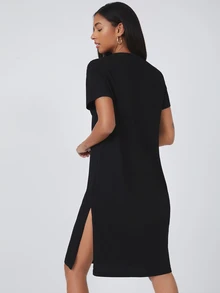 SHEIN BASICS 女款開衩下擺圓領休閒素色T恤洋裝夏季穿搭 - 黑色 - 查看 2