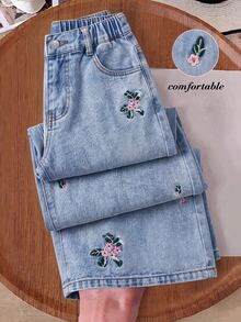 SHEIN 女童休閒日常牛仔褲，附口袋、鈕扣與花卉刺繡圖案 - 藍色 - 查看 1