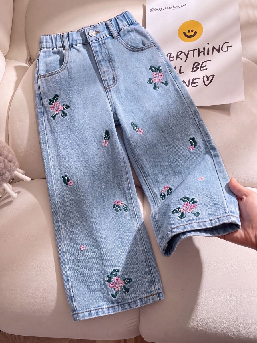SHEIN 女童休閒日常牛仔褲,附口袋、鈕扣與花卉刺繡圖案 - 藍色 - 查看 1