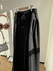 SHEIN CURVE+ 大尺碼女款純色抽繩腰休閒百搭日常長褲 秋季 - 黑色 - 查看 3