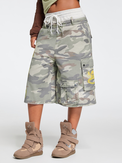 Paul Frank X ROMWE Short en jean cargo style street avec slogan brodé, motif camouflage et couleurs contrastées