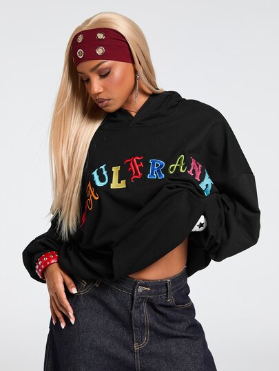Paul Frank X ROMWE Sudadera con capucha holgada negra para mujer con aplique bordado, otoño/invierno
