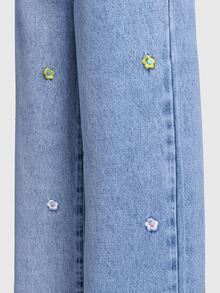 SHEIN Tween Girl Jeans,Light Blue Floral,Autumn,Cute,School,Back-To-School Snowflake Washed Distressed Heart Embroidered Loose Wide Leg Pants For Aesthetic - Light Wash - View 8