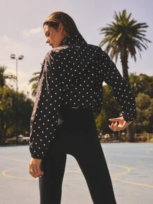 Aralina 波點拉鍊短版夾克 立領輕便休閒春季女裝 度假穿搭街頭風上衣 - 黑與白 - 查看 2