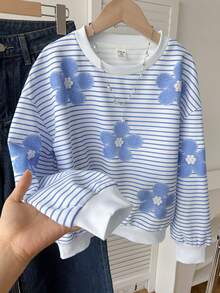 SHEIN 兒童青少年女孩秋冬款藍白條紋花卉印花寬鬆圓領套頭衛衣，返校穿搭 - 藍白色 - 查看 5