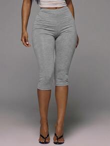 MUSERA ESSENTIALS Cotton Blended Fitted Capri Pants Leggings Spring Summer Holiday Everyday Cute Daily Basics Simple - Grey - View 1
