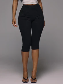 MUSERA ESSENTIALS Cotton Blended Fitted Capri Pants Leggings Spring Summer Holiday Everyday Cute Daily Basics Simple - Black - View 1