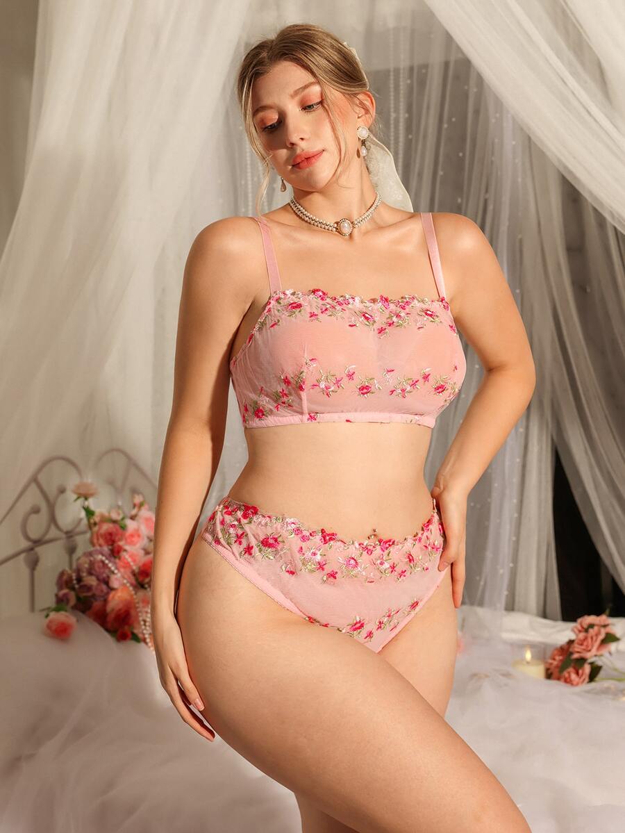 DelicateAllure 2pcs Pink Embroidered Sheer Floral Pattern Romantic Pastoral Plus Size Lingerie Set - Pink - View 1