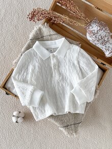 SHEIN Playful Pals 1件男嬰米白色針織提花柔軟面料長袖鈕扣POLO衫，休閒極簡韓風時尚領 Polo 襯衫，適合春秋日常穿著、上學、購物、旅行、度假等場合 - 白色 - 查看 7