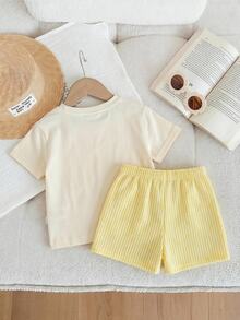 2pcs Young Girl League Print Casual Cute Minimalist Short Sleeve Shorts Set, Suitable For Summer Vacation Pastel Yellow - Multicolor - View 2