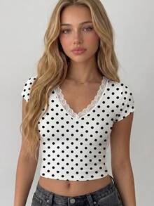 SHEIN Girls' Polka Dot V-Neck Short Sleeve T-Shirt, Summer Kids Lace Splicing Slim Fit Sweet & Spicy Crop Top - White - View 3