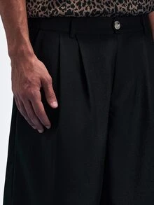 NobleFwd Men's Street Casual Pockets Loose Knee Length Shorts - Black - View 5