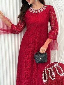 Al Najma 女款網格拼接休閒派對阿拉伯風洋裝 - 酒紅色 - 查看 3