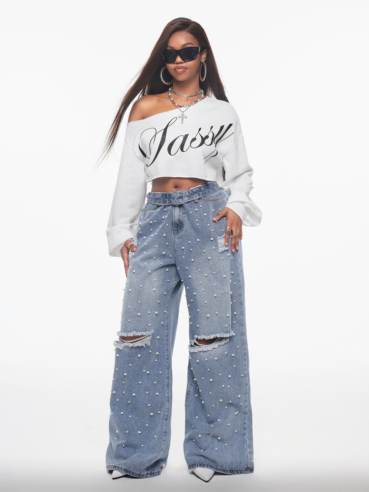 Vadaroq Women's Black And White Autumn Streetwear Everyday Daily Wear Graphics Off Shoulder Long Sleeve T-Shirt, Casual Back-To-School Over Size Cropped Top - White - View 2