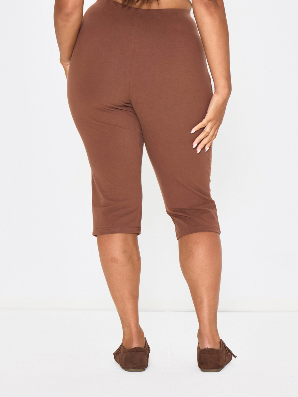 Plus Size Brown Capri Leggings Spring Summer Casual Everyday Day Outfit Going Out