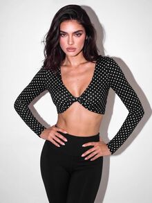 Slayform Slayform Polka Dot Print Twisted Knot Cropped Sports T-Shirt - Black and White - View 3