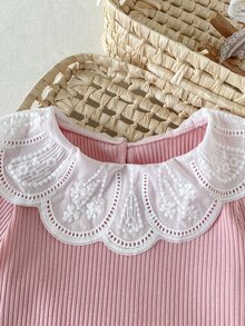 SHEIN Vintaside Kids 女童優雅長袖T恤，刺繡領口與羅紋針織設計 - 粉色 - 查看 5