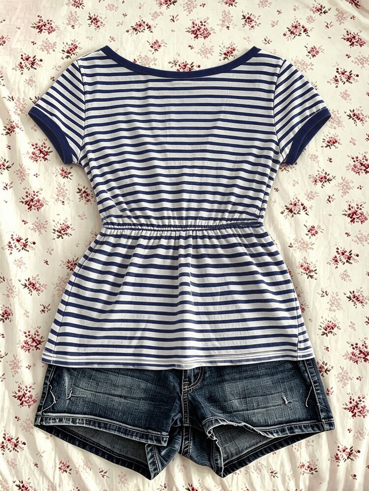 IslaSuriya Women's Casual Short Sleeve Striped V-Neck T-Shirt - Multicolor - View 2