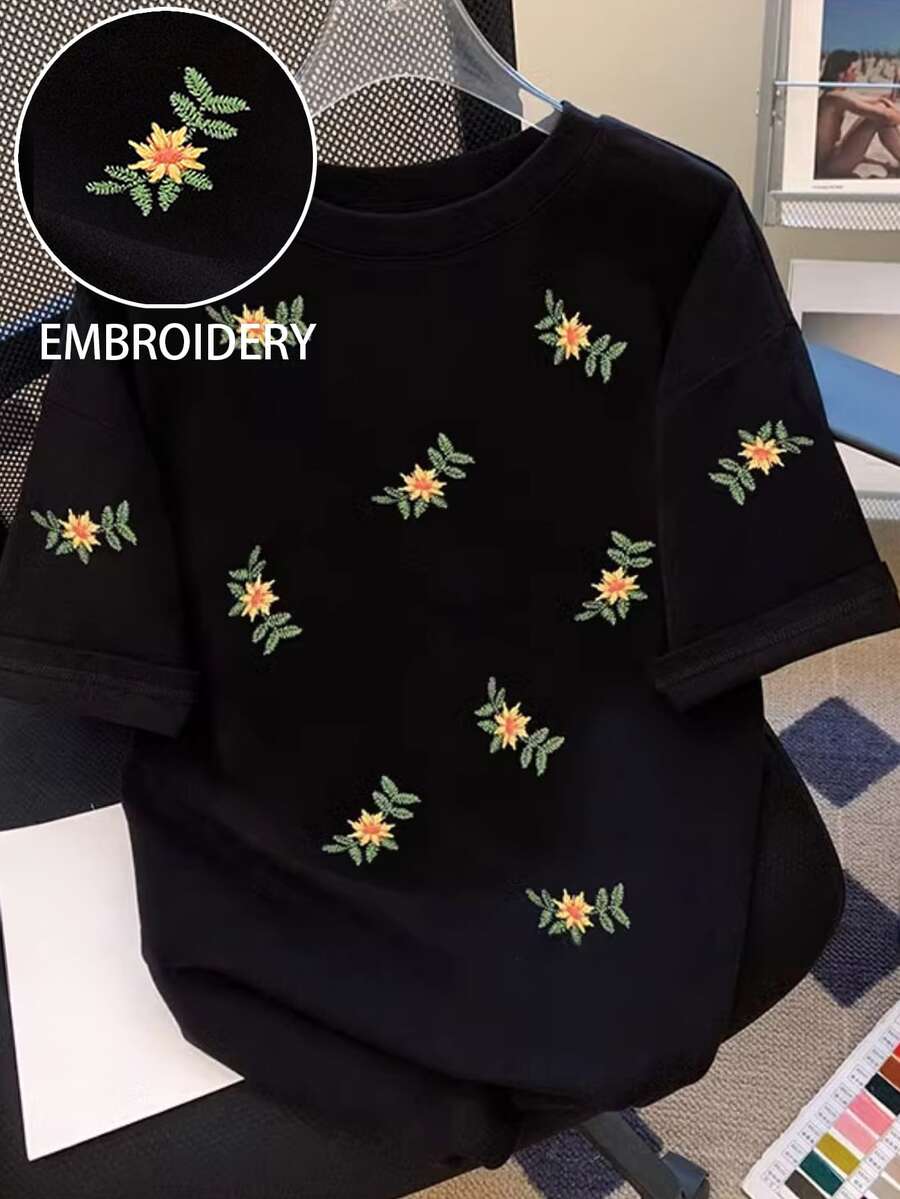 Kaos Bordir Wanita, Nyaman dan Kasual, Musim Semi/Panas, Natal - Hitam - View 1