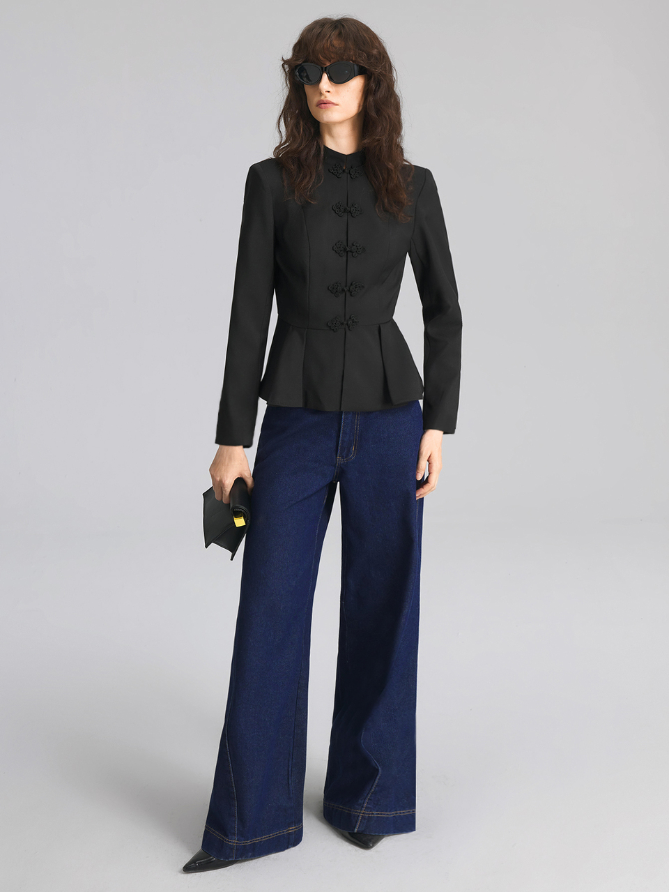 2026 New Autumn Women's Regular Fit Waist-Cinching Black Long Sleeve Coat, Woven Fabric, New Chinese Style Stand Collar With Frog Button Design, Casual Commute Urban Modern Minimalist Elegant Tea Party Independence Day Old Money Style Teacher Women's Office Wear Holiday Vacation Date Women's Outwear Fashion Versatile New Chinese Style Women's Regular Coat
