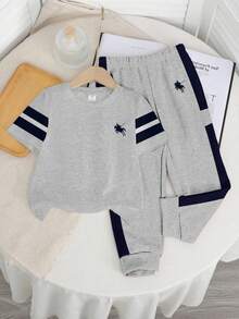 SHEIN Young Boy Autumn New Casual Loose Comfortable Sports Style Round Neck Short Sleeve Pants 2 Pieces Set - Multicolor - View 2