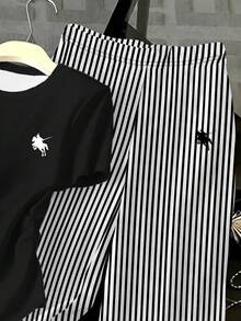 SHEIN Girlism 復古時尚迷你 Logo 圖案休閒條紋長褲，青少年女孩極簡休閒時尚修身腰部抓皺 T-shirt 上衣與寬鬆長褲兩件套，適合春/夏休閒日常穿著、街頭風、外出、度假、返校 - 白色 - 查看 4