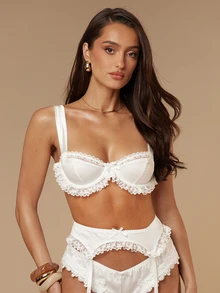 Silquee 4pcs/Set White Lace Patchwork Sexy Lingerie Set - White - View 4